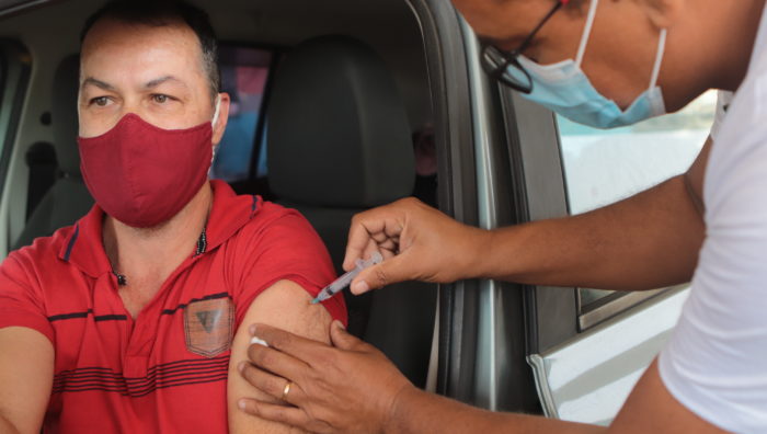 Cronograma de vacinação contra a Covid-19 oferta de 1ª a 3ª dose nesta semana