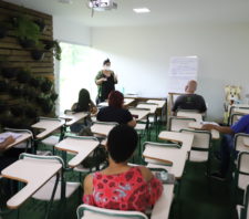 Saspe inicia aulas presenciais da formação básica em jardinagem