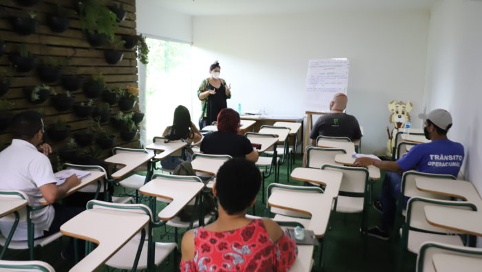 Saspe inicia aulas presenciais da formação básica em jardinagem