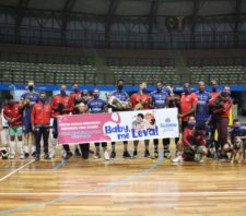 Parceria com Suzano Vôlei promove projeto municipal de adoção responsável