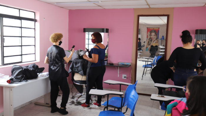 Saspe promove Dia da Beleza para mulheres na batalha contra o câncer