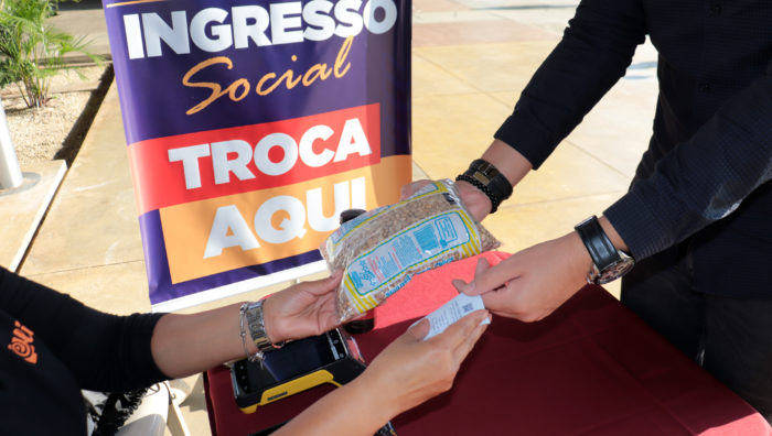 Fundo Social troca 400 quilos de alimento por ingressos solidários