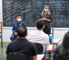 Polo de Suzano da Univesp forma mais 15 alunos