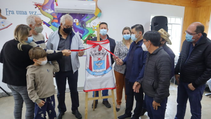 Educação inaugura biblioteca comunitária no Jardim São José