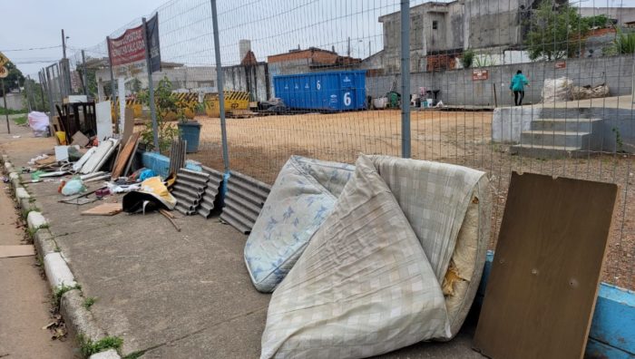 Meio Ambiente alerta sobre casos de descarte irregular do lado de fora de ecoponto