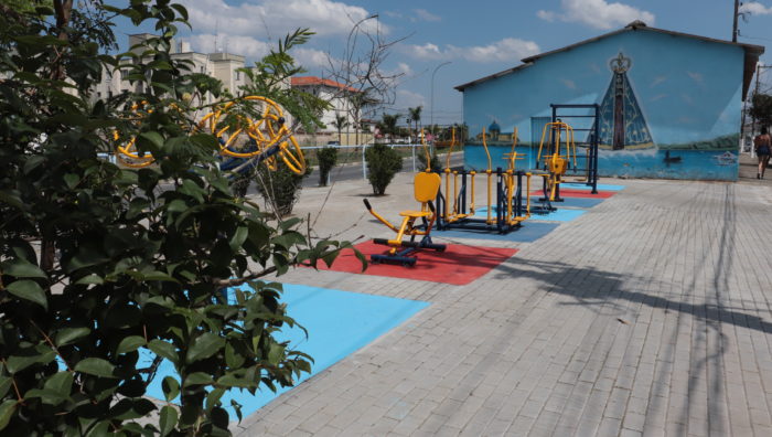 Suzano inaugura praça comunitária na Vila Figueira