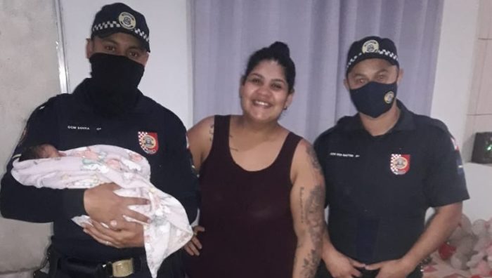 GCM salva vida de bebê no Jardim Alterópolis