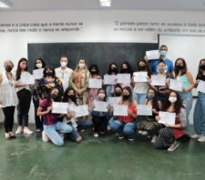 Saspe promove formatura dos cursos de Técnicas Administrativas e de Inglês