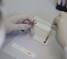 Suzano inicia campanha de testagem rápida de ISTs