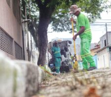 Mutirão de Zeladoria realiza trabalho intenso no fim de semana
