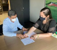 Prefeito conquista nova escola para o Miguel Badra