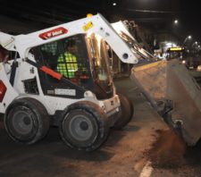 Rua Dr. Felício de Camargo começa a passar por fresagem