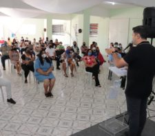 Suzano garante regularização de água para 2,9 mil famílias na região norte