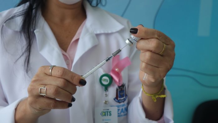 Imunização contra a Covid-19 segue nos postos de saúde