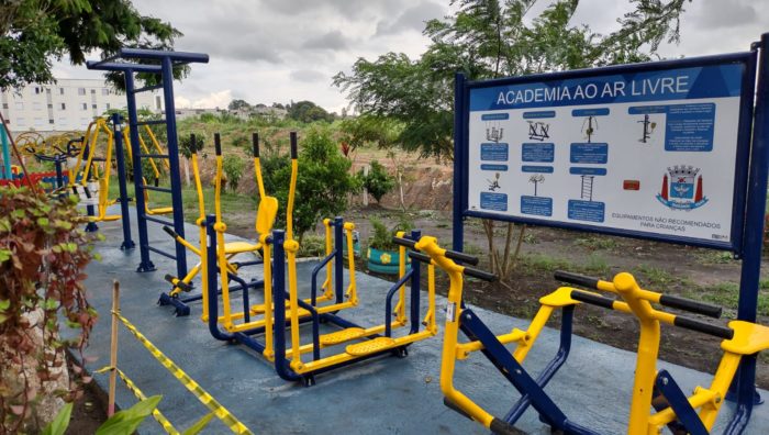 Suzano entrega academia ao ar livre no bairro Jardim Nena