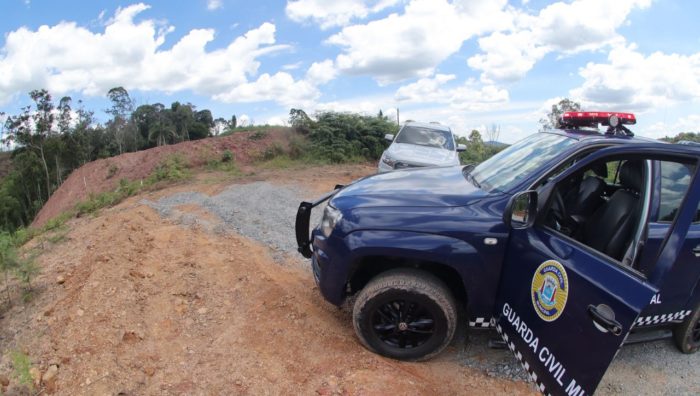 GCM, Meio Ambiente e Fiscalização de Posturas combatem desmatamento