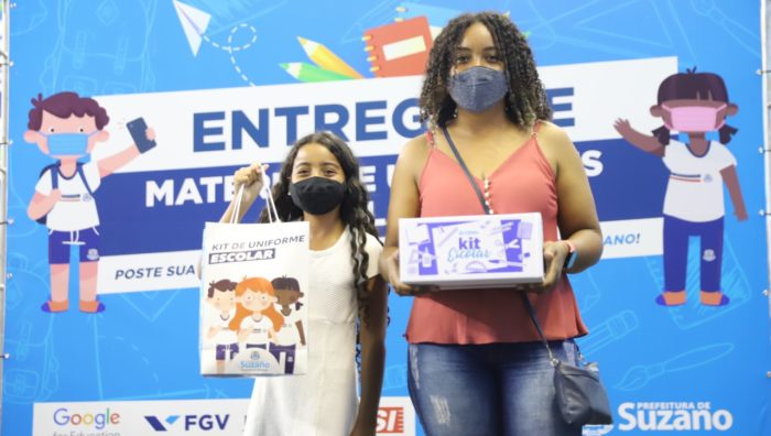 Uniformes e kits escolares chegam a 5,5 mil alunos suzanenses