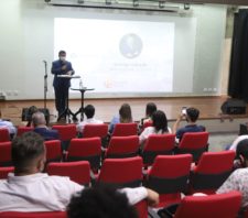 Prefeito prestigia lançamento de futuro centro de compras de Suzano
