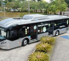 Suzano apresenta primeiro ônibus elétrico do transporte público da região