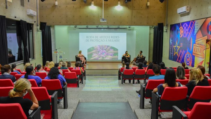Prefeitura promove encontro com servidoras com foco no combate à violência doméstica