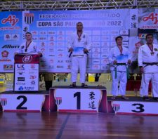 Suzanense conquista medalha de bronze na Copa São Paulo de Judô