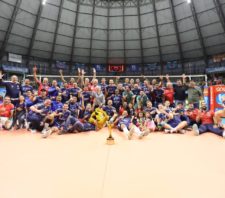 Prefeito acompanha conquista do Suzano Vôlei na Superliga B
