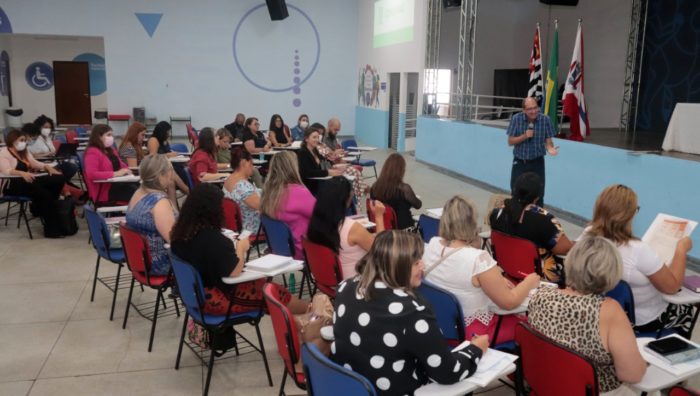 Educação de Suzano recebe encontro formativo regional no Mirambava