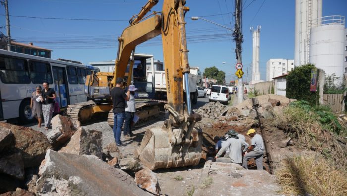 Avenida Paulista passa por intervenções em obras no sistema de drenagem