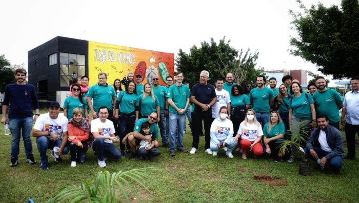 Parque Max Feffer recebe plantio de cem novas árvores no aniversário de Suzano