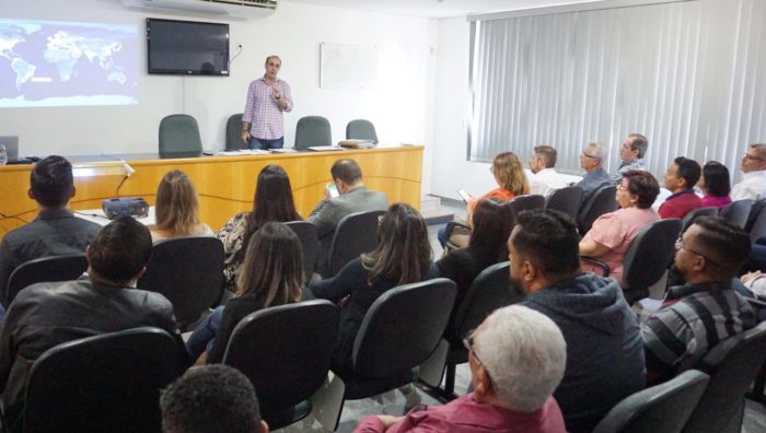 Plataforma ‘GeoSuzano’ é tema de reunião com a Acoris
