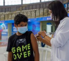 Suzano libera uso de máscaras nas escolas públicas e particulares
