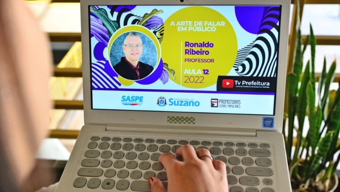 Promotoras Legais de Suzano aprendem técnicas para falar em público
