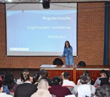 Curso de Boas Práticas atrai 80 comerciantes de Suzano