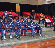 Prefeito participa da apresentação da nova equipe de base do Suzano Vôlei