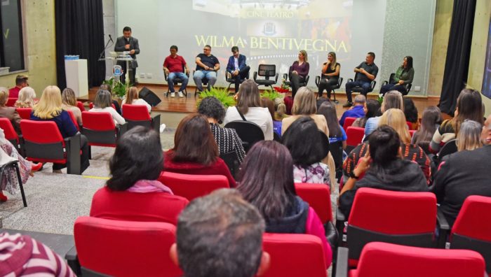 Cineteatro recebe evento em homenagem ao Dia das Mães