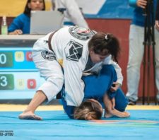 Jiu-Jitsu de Suzano conquista 24 medalhas no final de semana