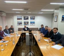 Prefeito apresenta demandas de Suzano ao presidente da Sabesp