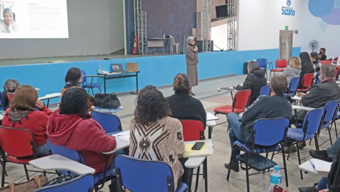 Workshop que aborda o aprendizado escolar pós-pandemia ocorre no Mirambava