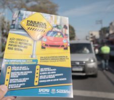 Ação no Dia do Motorista orienta munícipes sobre responsabilidade no trânsito