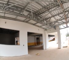 Prefeito vistoria obras da Escola Municipal Ana Maria Barbosa Garcia