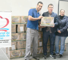 Fundo Social de Suzano recebe doação de cem cestas básicas
