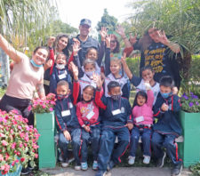 Viveiro recebe visita de alunos da escola Damásio Ferreira dos Santos