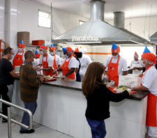 Restaurante Bom Prato de Suzano celebra dez anos
