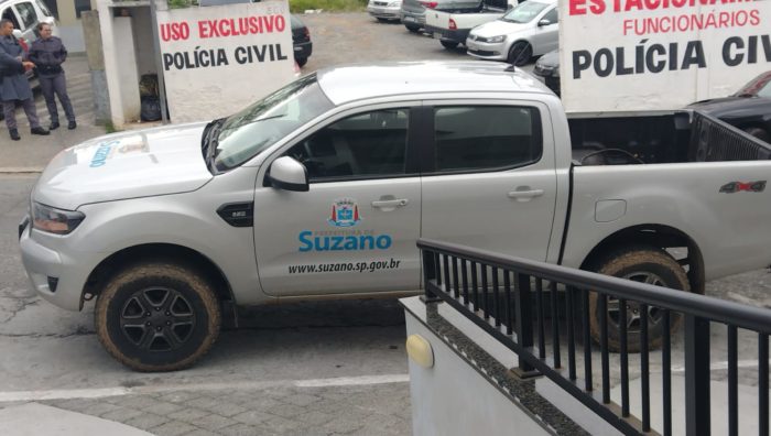 GCM atua na prisão de acusados de roubar veículo da prefeitura