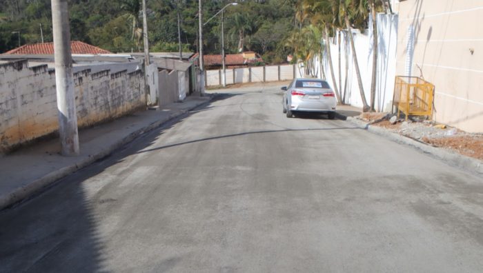 Rua José Pereira Cardoso é recapeada
