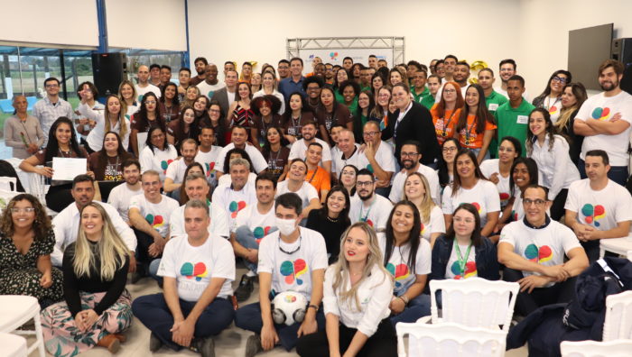 Primeira-dama prestigia formatura de programa de qualificação profissional