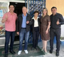 Ashiuchi se reúne com ex-prefeitos do Alto Tietê