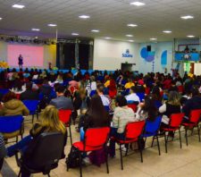 Saúde Mental de Suzano capacita servidores para prevenção contra suicídio