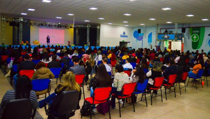 Saúde Mental de Suzano capacita servidores para prevenção contra suicídio