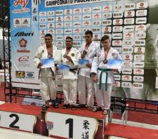 Judoca suzanense conquista título paulista da categoria sub-15
